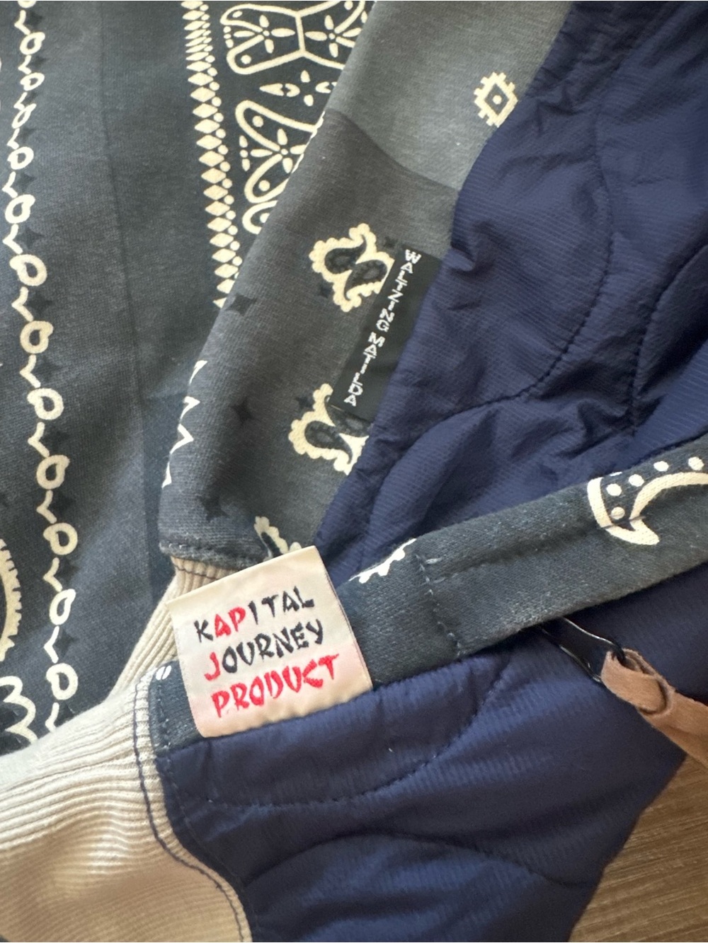 Kapital Waltzing Matilda Bandana Bivouac Quilted Crewneck Sweatshirt Size 3 - Picture 10 of 13